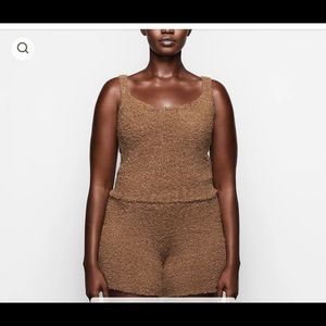 NWOT Skims  Cozy tank and shorts 2XL